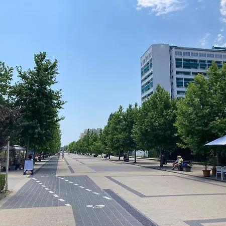 Carmen's One -garsoniera Decomandata * Mamaia