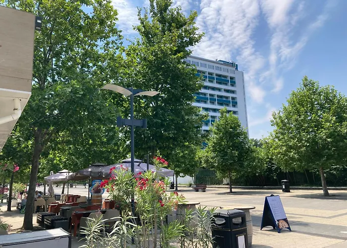 Carmen's One -garsoniera Decomandata *