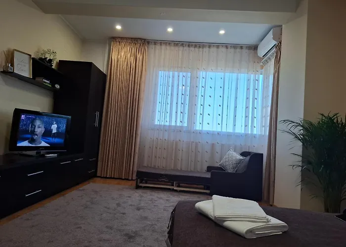 Апартаменты Carmen's One -garsoniera Decomandata *